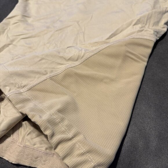 Tommie Copper Tank Women's XL Beige Lower Back Support Top NWOT Active Outdoor - Picture 4 of 8